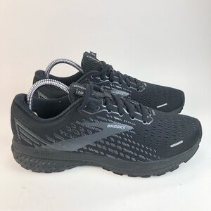 Brooks ghost 13 size 9.5